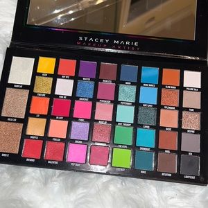 CARNIVAL XL PRO PALETTE